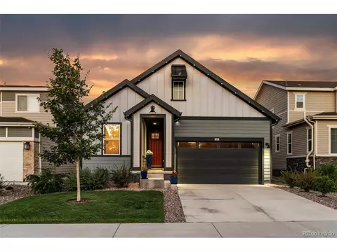 818 N Yantley St, Aurora, CO 80018