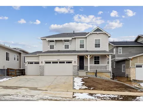 5525 Riverbend Ave, Longmont, CO 80504