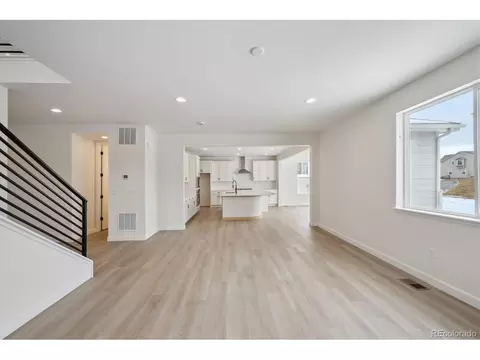 5525 Riverbend Ave, Longmont, CO 80504 photo 7