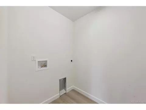 5525 Riverbend Ave, Longmont, CO 80504 photo 16