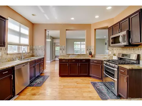 19256 E Baltic Pl, Aurora, CO 80013 photo 6