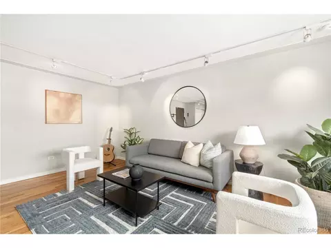 656 N Logan St #7, Denver, CO 80203 photo 4