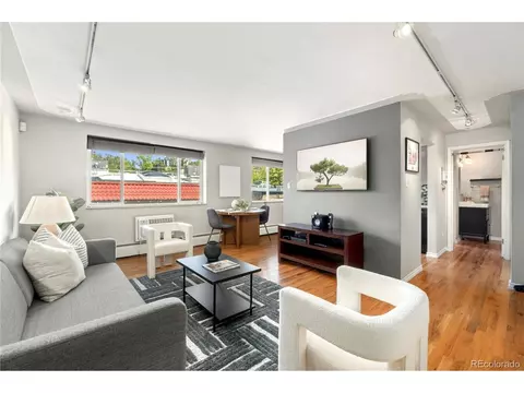 656 N Logan St #7, Denver, CO 80203