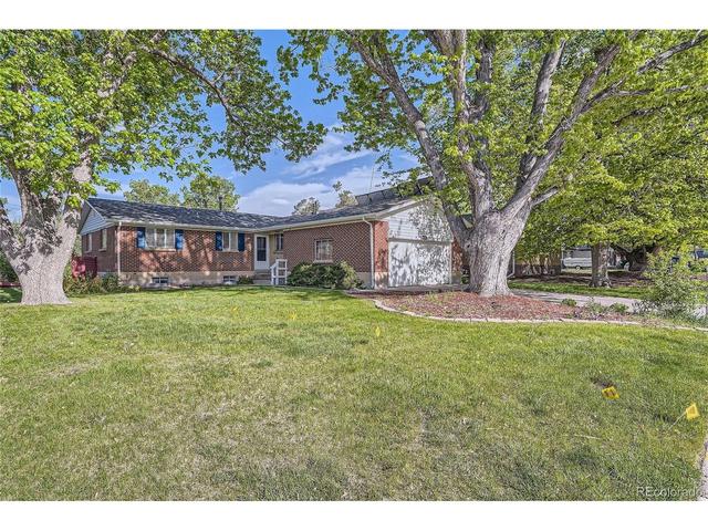 2430 Miller St, Lakewood, CO 80215