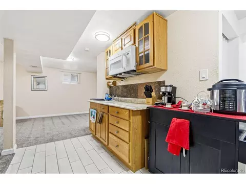 Kitchen - 14938 E Florida Ave, Aurora, CO 80012 photo 5 of 5