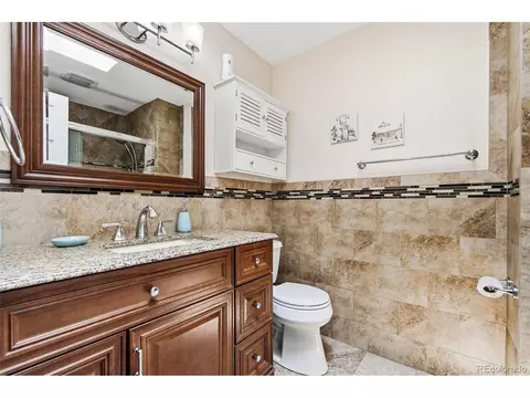 Bath - 14938 E Florida Ave, Aurora, CO 80012 photo 1 of 5