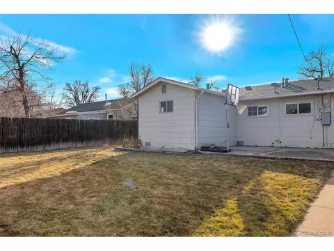 11857 E 7th Ave, Aurora, CO 80010 photo 11