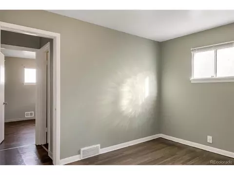 11857 E 7th Ave, Aurora, CO 80010 photo 7