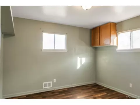 11857 E 7th Ave, Aurora, CO 80010 photo 9