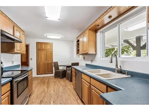 260 E Geddes Ave, Centennial, CO 80122 photo 5