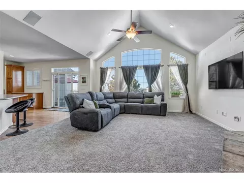 885 Green Gables Ct, Bennett, CO 80102 photo 8