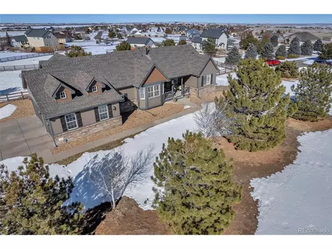 885 Green Gables Ct, Bennett, CO 80102 photo 3