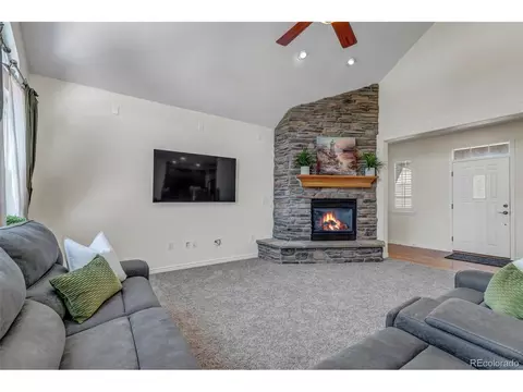 885 Green Gables Ct, Bennett, CO 80102 photo 10