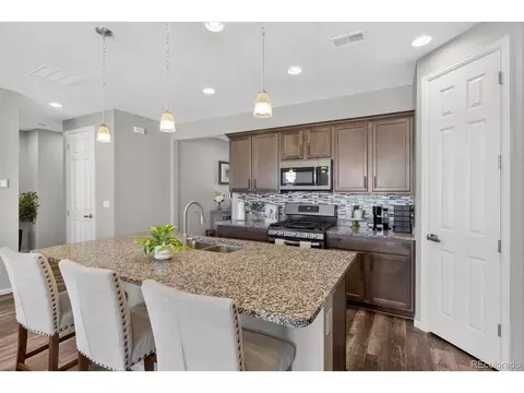 22350 E Mansfield Pl, Aurora, CO 80018 photo 4