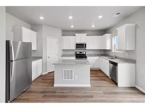 2204 Alyssa St, Fort Lupton, CO 80621 photo 3