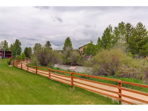 524 Sun River Dr #8, Fraser, CO 80442 photo 4