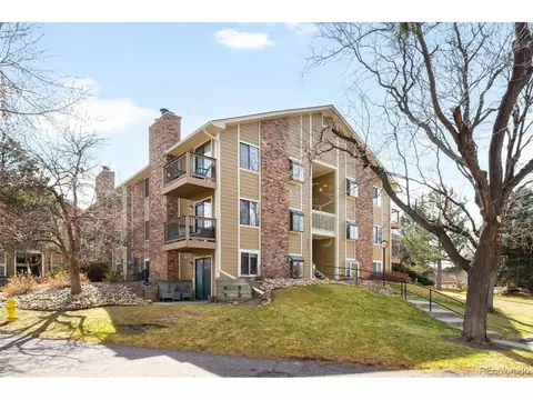 3041 S Ursula Cir #302, Aurora, CO 80014