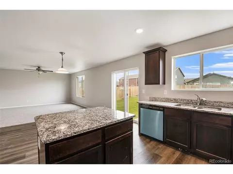47310 Iris Ave, Bennett, CO 80102 photo 5