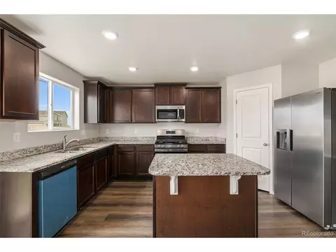 47310 Iris Ave, Bennett, CO 80102 photo 4