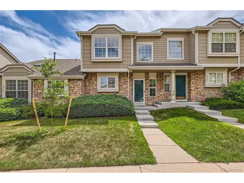 1276 S Zeno Cir #B, Aurora, CO 80017