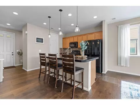 Kitchen - 25585 E Maple Pl, Aurora, CO 80018 photo 2 of 4