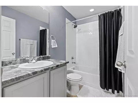 Bath - 25585 E Maple Pl, Aurora, CO 80018 photo 3 of 4