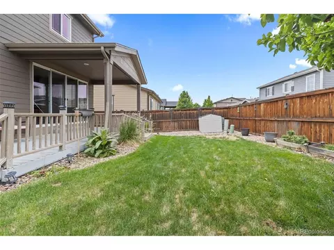 Exterior - 25585 E Maple Pl, Aurora, CO 80018 photo 3 of 6