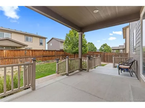 Exterior - 25585 E Maple Pl, Aurora, CO 80018 photo 4 of 6