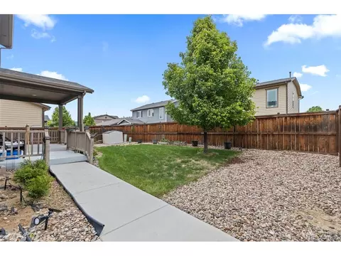 Exterior - 25585 E Maple Pl, Aurora, CO 80018 photo 5 of 6