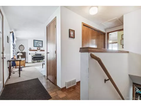 550 S Split Rock Rd, Bennett, CO 80102 photo 4