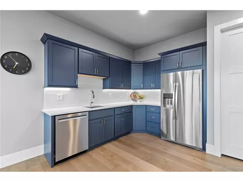 Kitchen - 8298 W 66th Dr, Arvada, CO 80004 photo 9 of 9