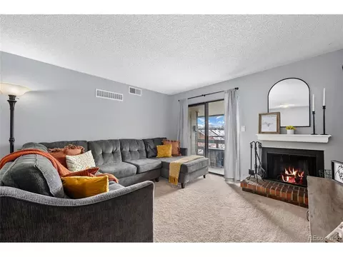 459 Wright St #302, Lakewood, CO 80228 photo 7