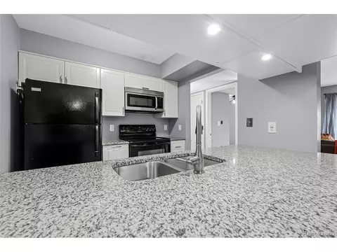 459 Wright St #302, Lakewood, CO 80228 photo 11