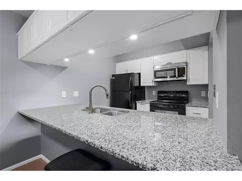 459 Wright St #302, Lakewood, CO 80228 photo 5