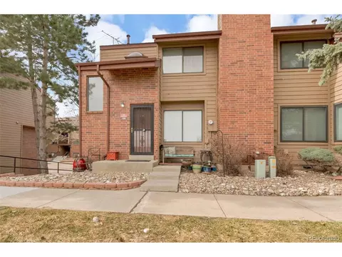 424 Wright St #106, Lakewood, CO 80228