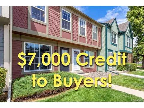 1653 S Blackhawk Way #B, Aurora, CO 80012