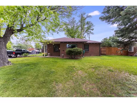 2101 Olive St, Denver, CO 80207