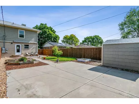 5212 E Thrill Pl, Denver, CO 80207 photo 21