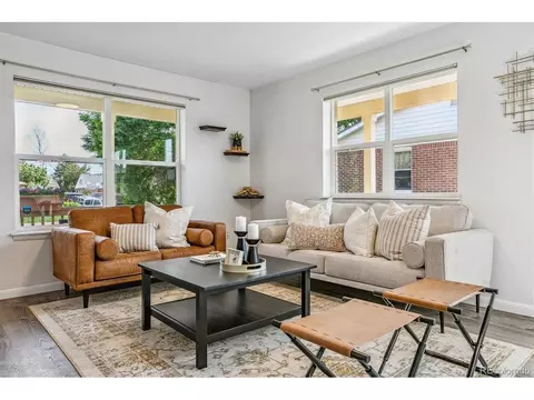 5212 E Thrill Pl, Denver, CO 80207 photo 4
