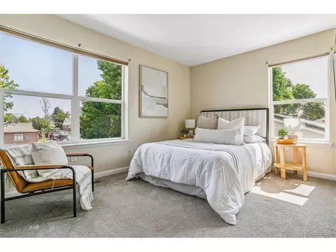 5212 E Thrill Pl, Denver, CO 80207 photo 14