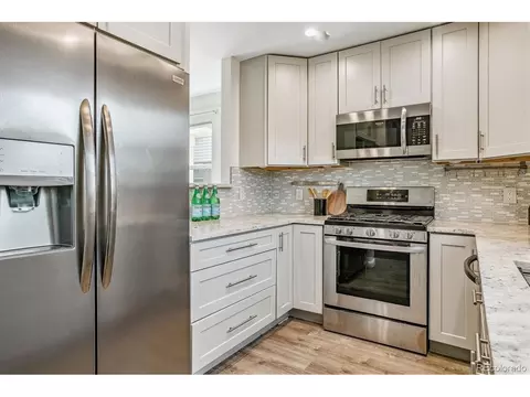 5212 E Thrill Pl, Denver, CO 80207 photo 10