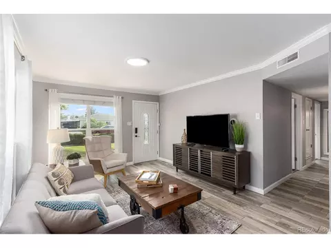 970 Wheeling St, Aurora, CO 80011 photo 4