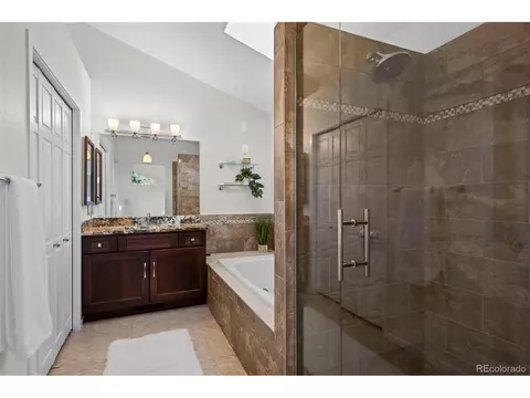 Bath - 1620 Oak Ave, Boulder, CO 80304 photo 2 of 6