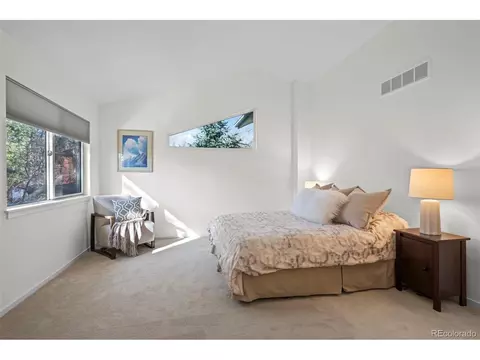 Bedroom - 1620 Oak Ave, Boulder, CO 80304 photo 1 of 7