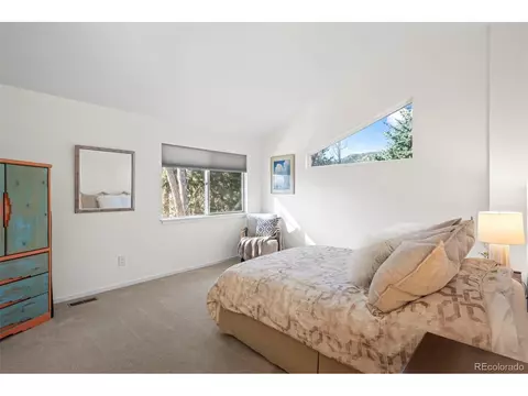 Bedroom - 1620 Oak Ave, Boulder, CO 80304 photo 2 of 7