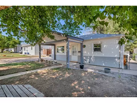 7664 King St, Westminster, CO 80030