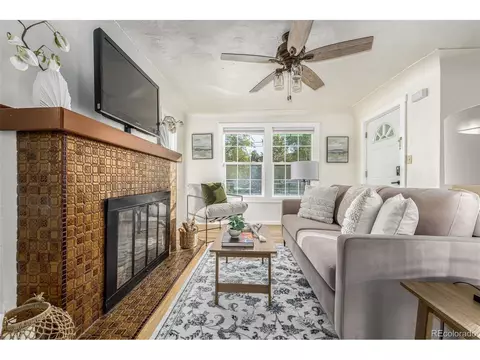 7121 W 52nd Ave, Arvada, CO 80002