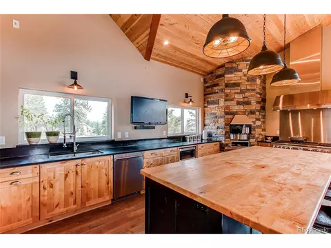 21605 Spring Creek Rd, Buffalo Creek, CO 80425