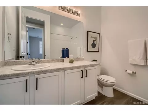24221 E 40th Ave, Aurora, CO 80019 photo 10