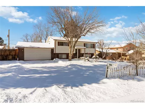 995 S Upham St, Lakewood, CO 80226